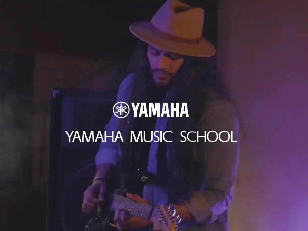 YAMAHA